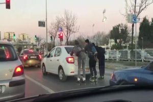 Patenli gen&ccedil;ler trafikte tehlike sa&ccedil;tı