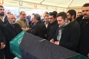 İbrahim &Ccedil;ağlar son yolculuğuna uğurlanıyor!