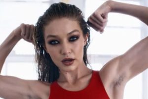 Gigig Hadid'in pozları olay oldu!