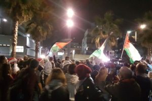 Tel Aviv'de ABD B&uuml;y&uuml;kel&ccedil;iliği &ouml;n&uuml;nde protesto