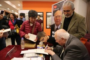 Yazar Nadir Gezer Bursa'da okurlarıyla ulaştı