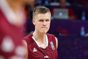 Porzingis NBA tarihine ge&ccedil;ti