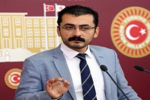 CHP'li Erdem'den flaş iddia: AK Parti'nin başına ge&ccedil;mek istiyor
