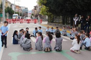 Geleneksel oyunlar 'Oyun Sokağı'nda yaşatılıyor