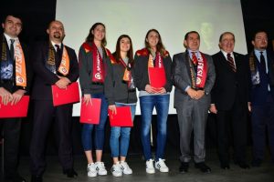 Filenin gen&ccedil; aslanlarına b&uuml;y&uuml;k &ouml;d&uuml;l