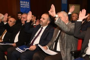 Bursa B&uuml;y&uuml;kşehir Belediyespor'da yeni d&ouml;nem başladı