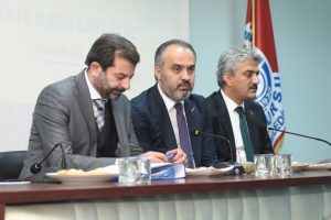 Başkan Aktaş: "Bursa, 17 il&ccedil;eden ibaret değil"