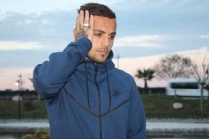Darp edilen futbolcu Mertcan konuştu