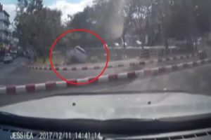 G&ouml;lete b&ouml;yle u&ccedil;tu