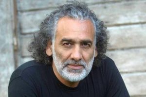 Ağlayarak anlatmış: 'Beni &ouml;ld&uuml;rtmek istiyorlar'