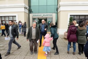 Bursa Osmangazi'de ger&ccedil;eği aratmayan tatbikat