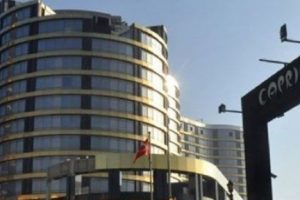 Fadıl Akg&uuml;nd&uuml;z'&uuml;n Caprice'i bek&ccedil;i k&ouml;peğine kaldı!