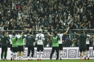 Beşiktaş evinde 'Dalya' peşinde