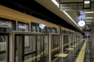 İlk s&uuml;r&uuml;c&uuml;s&uuml;z metro bug&uuml;n a&ccedil;ılıyor