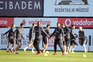 Beşiktaş, Osmanlıspor ma&ccedil;ı hazırlıklarını s&uuml;rd&uuml;r&uuml;yor