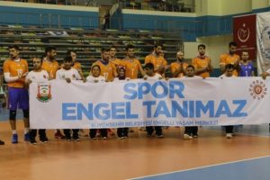 İstanbul B&uuml;y&uuml;kşehir Belediyespor yarı finale y&uuml;kseldi