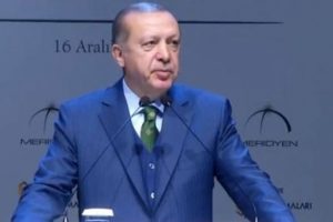 Erdoğan'dan 'g&uuml;n&uuml;m&uuml;z&uuml;n Neron'ları' &ccedil;ıkışı