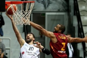 Pota derbisinin galibi Beşiktaş
