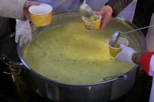 '&Ccedil;er-&ccedil;&ouml;p &ccedil;orbası'na b&uuml;y&uuml;k beğeni