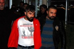 Uyuşturucu operasyonu: 9 g&ouml;zaltı
