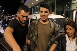 Kerimcan Durmaz konserinde kavga!