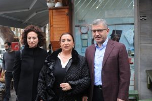 Perihan Abla 30 yıl sonra aynı sokakta