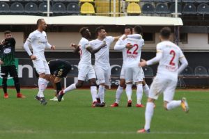 Kayserispor'un zirve inadı s&uuml;r&uuml;yor