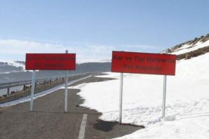 Ardahan-Ardanuç karayolu 6 ay trafiğe kapatıldı