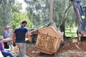 Bursa İznik'teki zeytin tarlası lahit müzesi olacak
