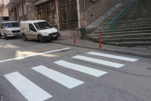 Bursa Yıldırım'da trafiklendirme&nbsp;&ccedil;alışmaları s&uuml;r&uuml;yor