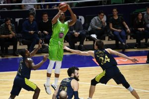 Fenerbah&ccedil;e ma&ccedil;ı TOFAŞ'ı yaktı