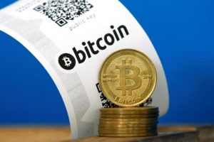 Bitcoin i&ccedil;in yeni iddia: 300 bin dolara ulaşacak
