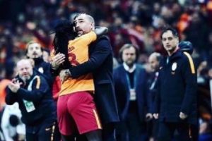 Gomis'ten Tudor paylaşımı