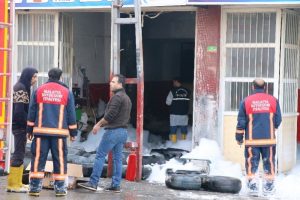 LPG tankı tamir at&ouml;lyesinde patlama: 3 yaralı
