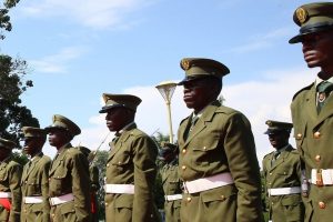 Uganda'da ordu parlamentoyu bastı