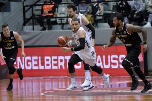 Beşiktaş Sompo Japan liderliğini s&uuml;rd&uuml;rd&uuml;