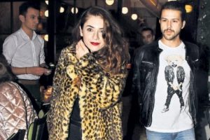 Yeni aşkla ilk kare