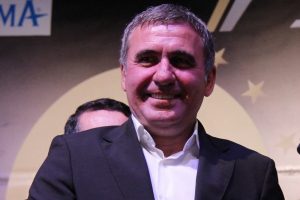 Romanya'da yılın teknik direkt&ouml;r&uuml; se&ccedil;ildi