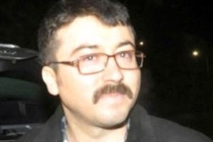 O polisin anne-babası hakkında yakalama kararı &ccedil;ıkarıldı!