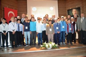 Kur'an b&uuml;lb&uuml;lleri yarıştı