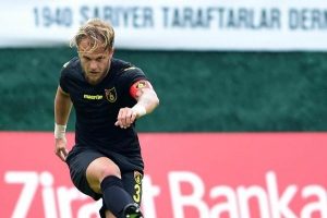 Manisa BŞB'nin ilk transferi Oğuzhan