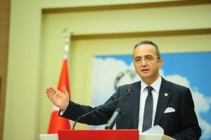 Tezcan'dan Yunanistan Savunma Bakanı'na cevap