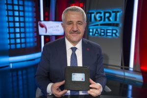 Bakan Arslan PTT Kart'ı tanıttı