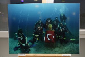 Sualtının b&uuml;y&uuml;l&uuml; d&uuml;nyası Bursa'da sergileniyor