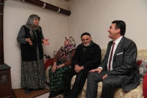 Bursa Osmangazi Belediyesi'nden ihtiya&ccedil; sahibi vatandaşlara destek
