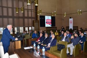 T&uuml;rk&ccedil;e'nin yazım sorunları ele alındı