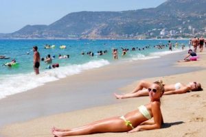 En b&uuml;y&uuml;k kayıp T&uuml;rkiye'de! Otel fiyatları dibi g&ouml;rd&uuml;