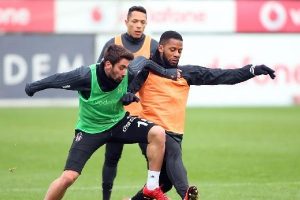 Beşiktaş taktik ve kondisyon &ccedil;alıştı