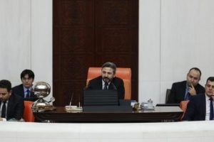 Meclis'te o an! 4 parti de alkışladı