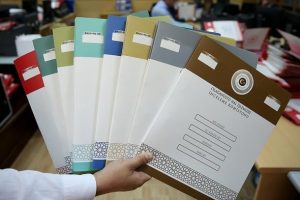 OHAL komisyonundan meslekten ihra&ccedil; edilenlere ilişkin ilk karar